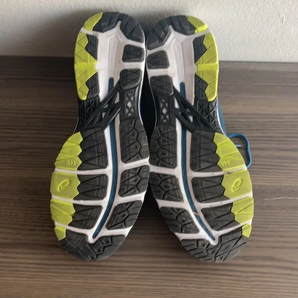 ASICS Kayano 24 - Picture 7 of 8